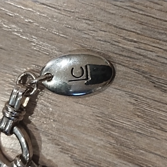 Woman's silver chain belt - Picture 6 of 6